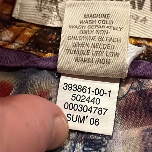 “Old Navy” Y2K 2006 Bermuda shorts/capris - Picture 5 of 12